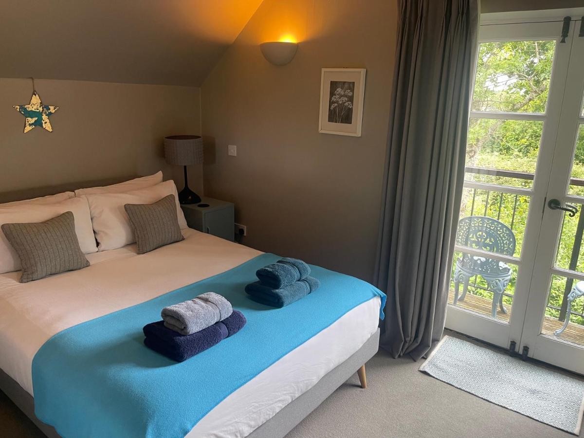 Carp'S Rise Cottage Somerford Keynes Екстериор снимка